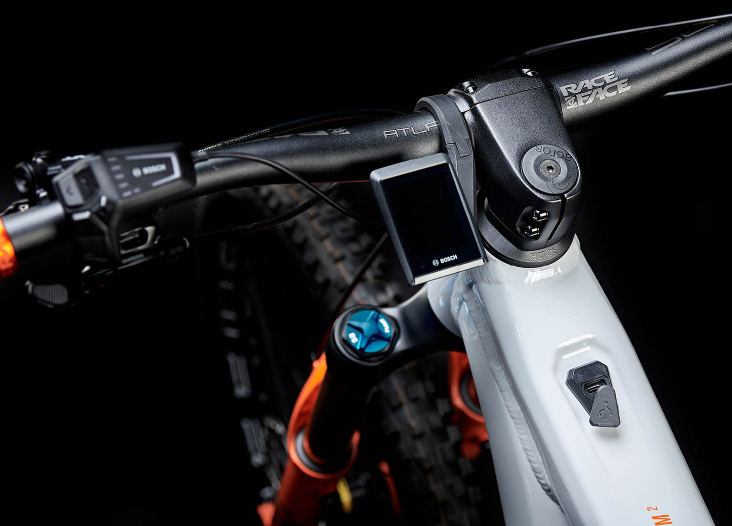 Focus Sam2 6.9 2023 | EMTB | Electric Bikes Brisbane